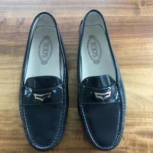 Woman’s Tod’s Navy Driving Mocs Size 39